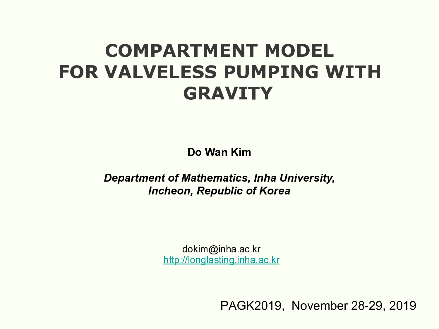 Compartment model for valveless pumping with gravity